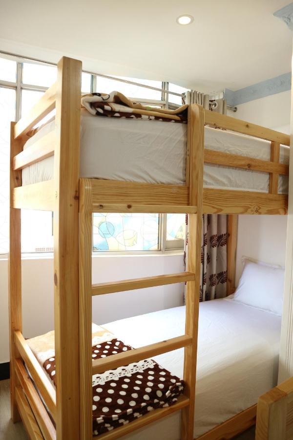 Loan Vo Hostel 胡志明市 外观 照片